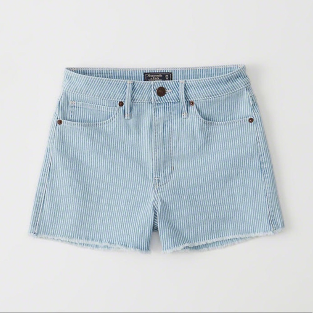 A&F’s Classic High Rise Short - Size 27W